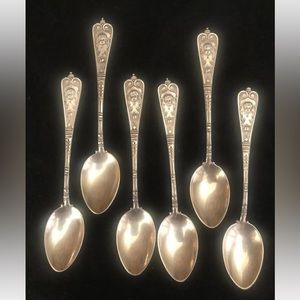 Set of 6 Antique European heavily plated Silver Baroque StyleTea Spoons. Cherubs